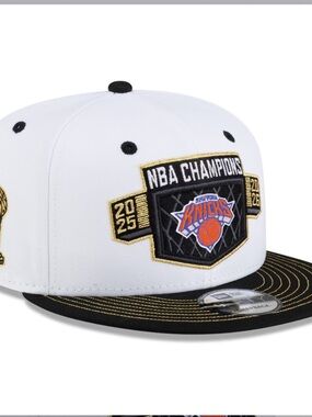 New Era New York Knicks White and Black NBA Champions Patch Snapback